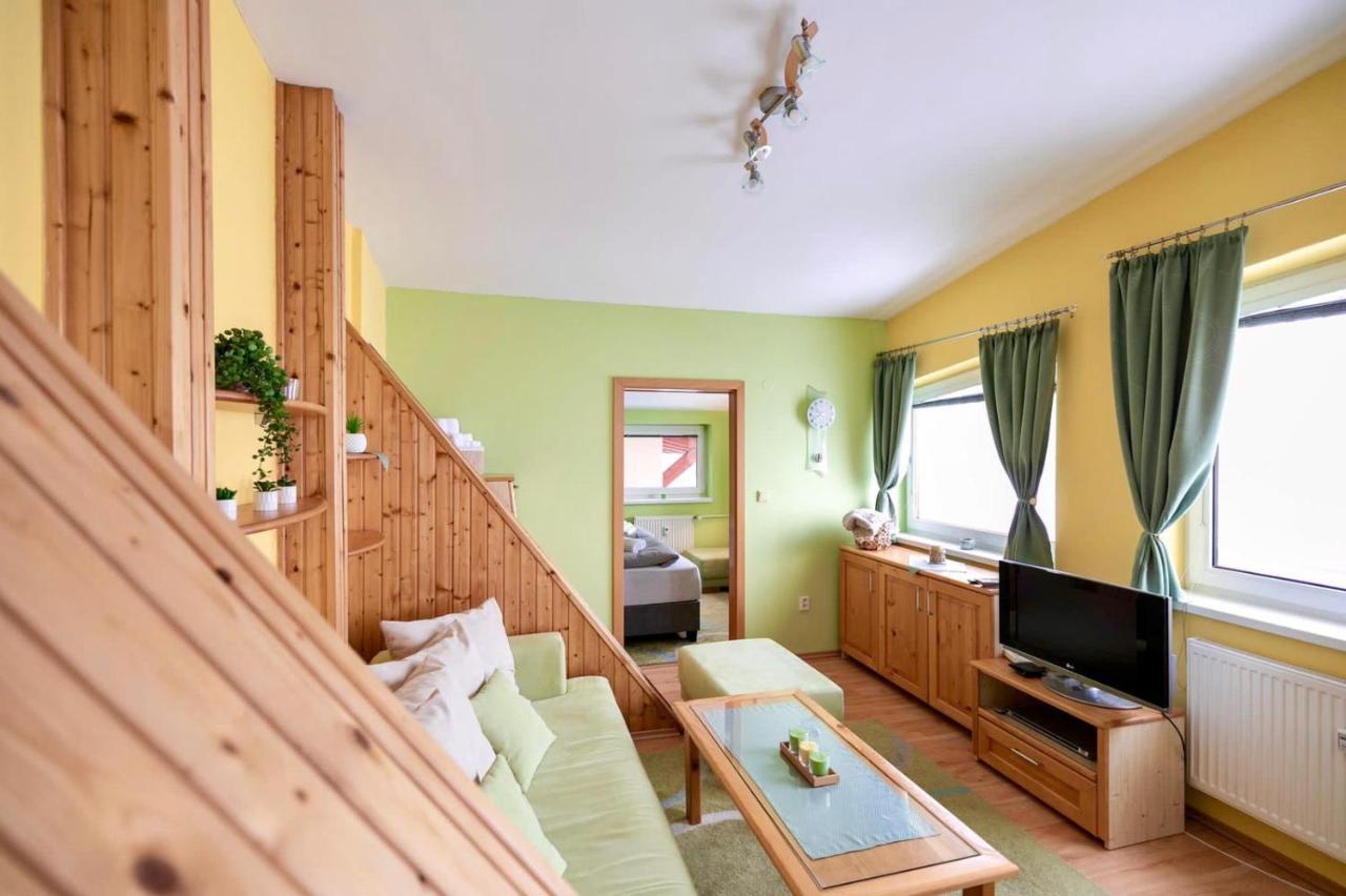 Hills View Apartment دونوفالي المظهر الخارجي الصورة